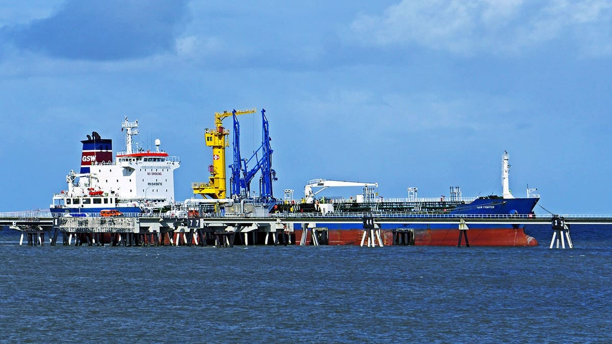 crude oil ship