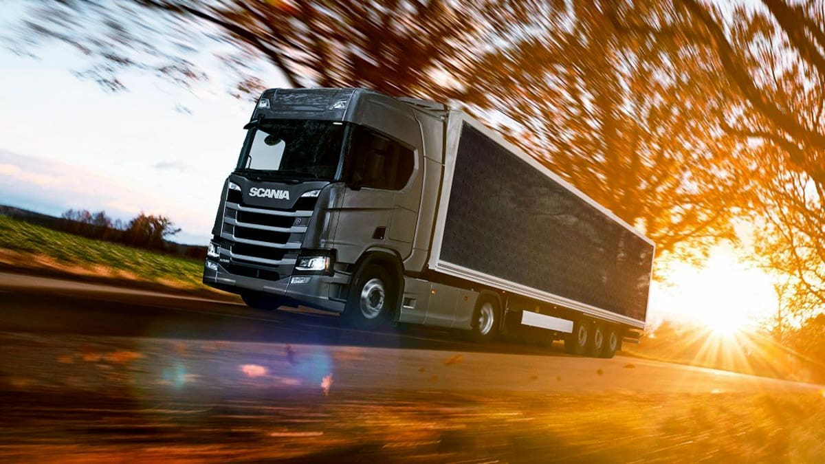 Solar Panels Scania Truck