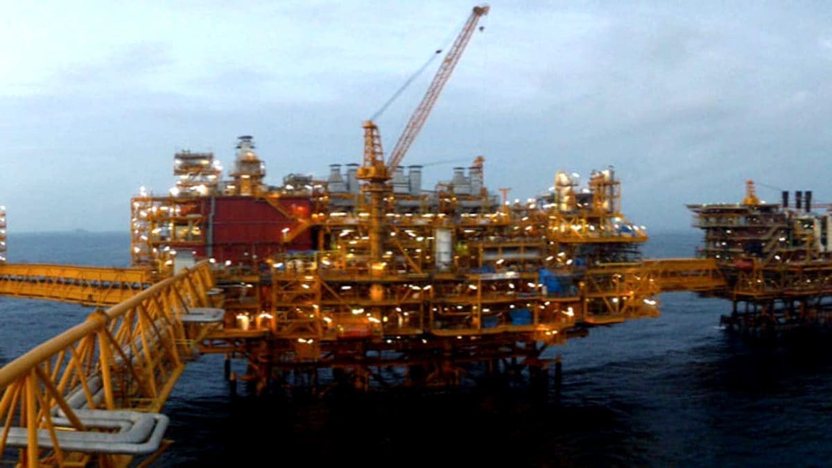 The fishing net incident affects ONGC's KG field commissioning operations