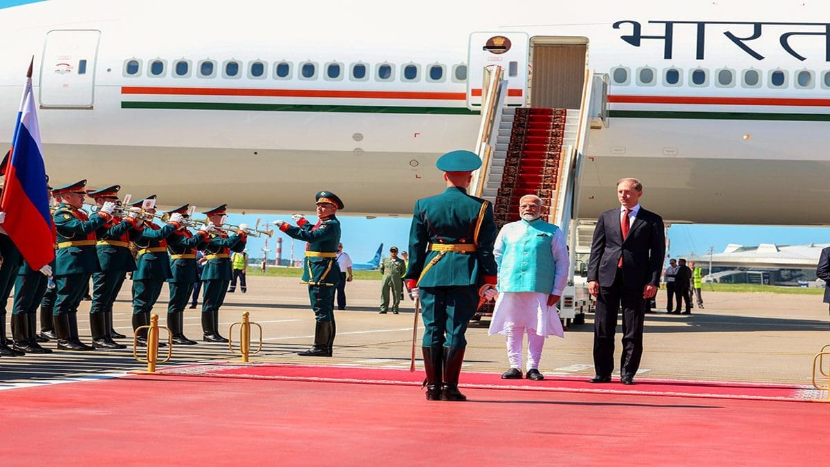 PM Modi in Russia